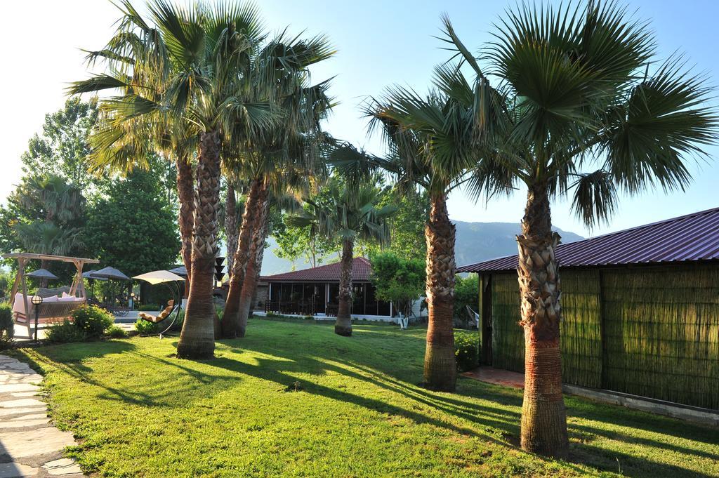 דליאן Grenadine Lodge מראה חיצוני תמונה